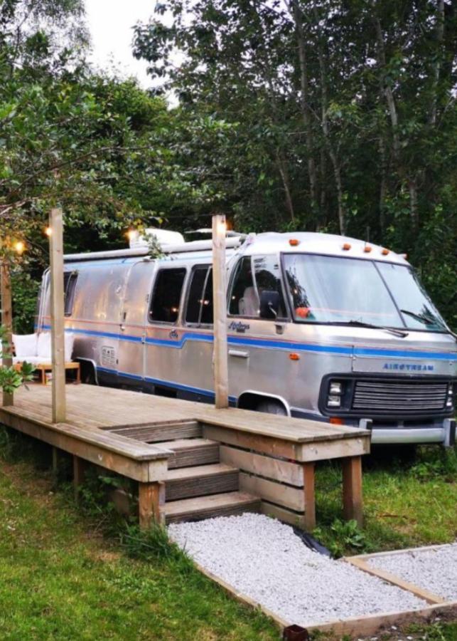 Glamping 1970 American Airstream Motorhome Ponsanooth Exterior foto
